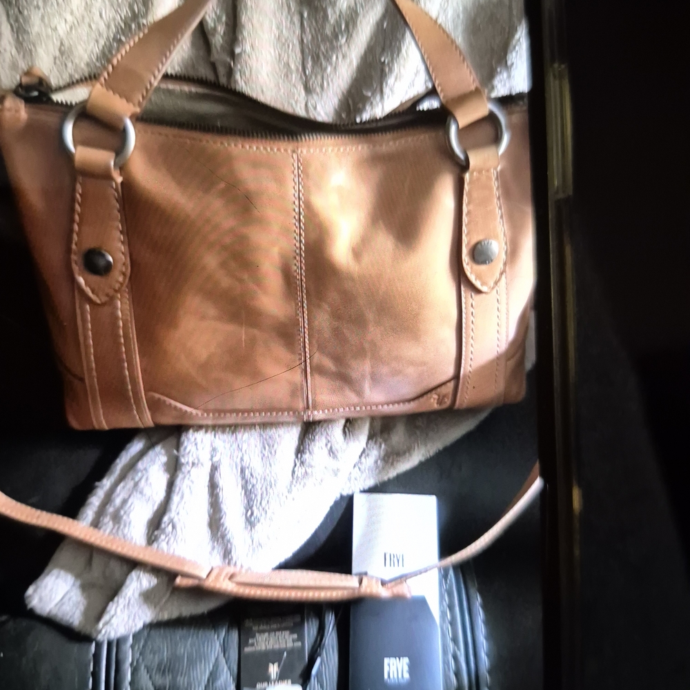 Frye Apricot Melissa Leather Women's Bag With Wallet